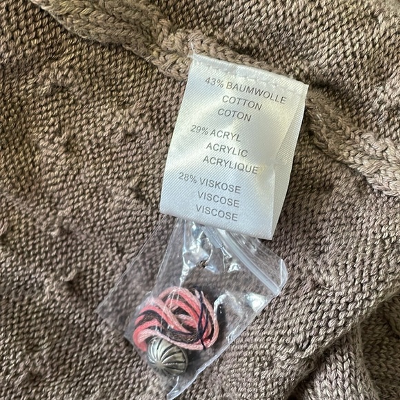 STOCKERPOINT Handbestickt Floral Embroidered Cardigan Cable Knit Sweater 48 - Picture 4 of 6